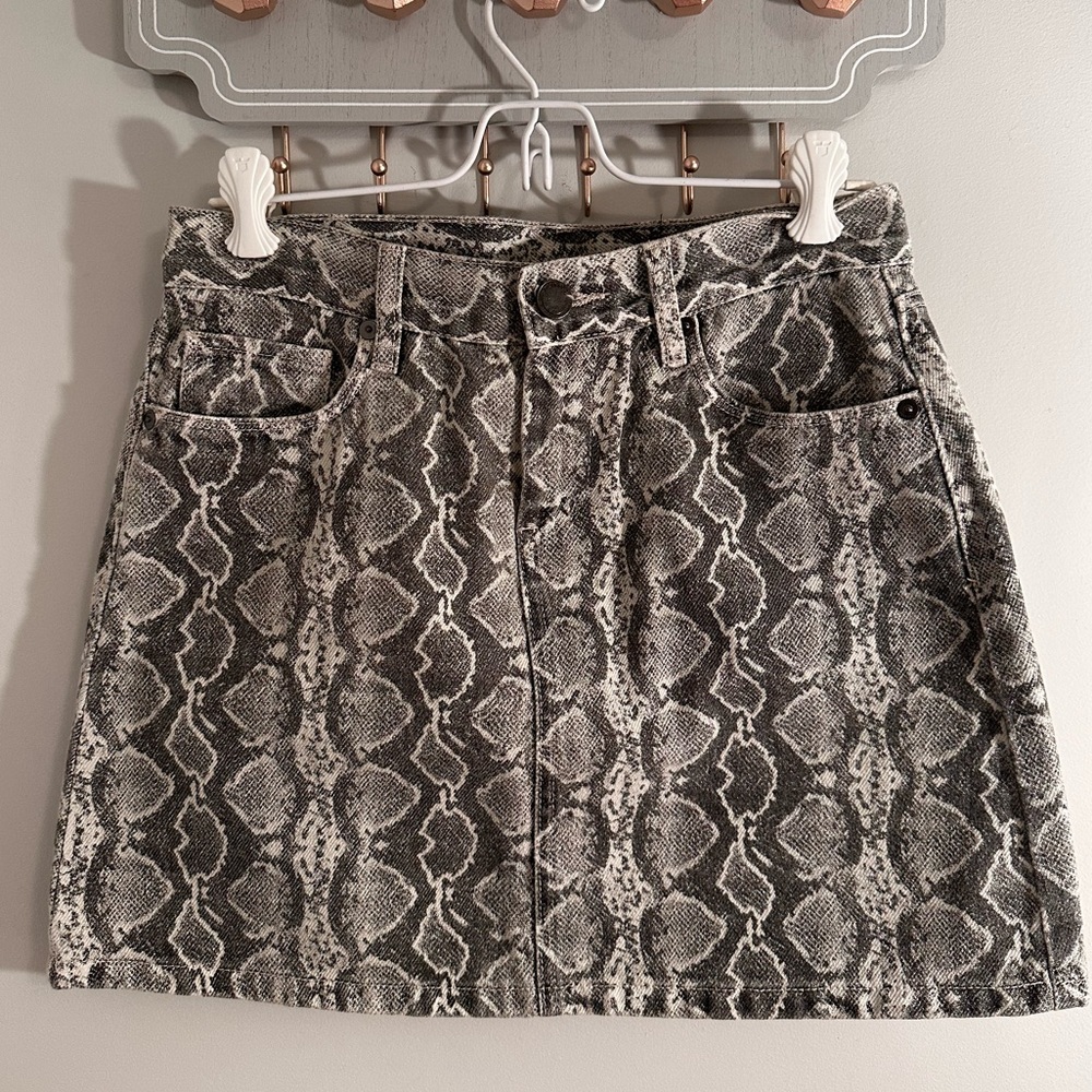 BlankNYC Mini Skirt, Gray and White Snakeskin Pattern